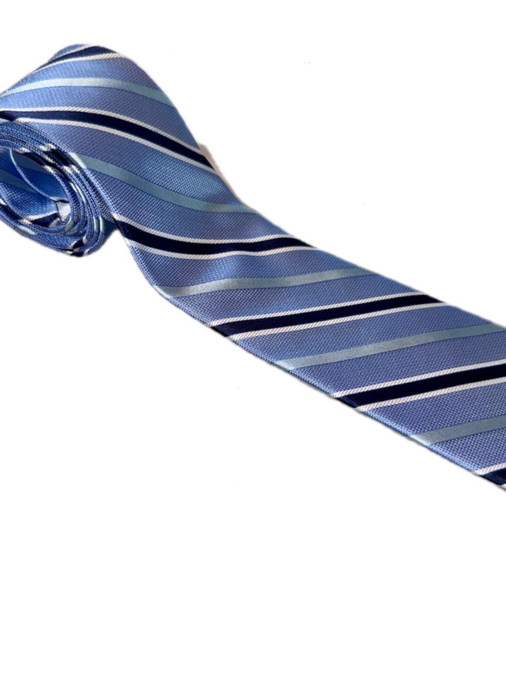 Brooks Brothers Light Blue and Navy Striped Men's Tie